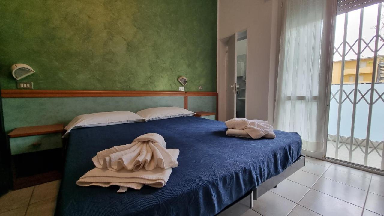Hotel Costanza Cesenatico Zewnętrze zdjęcie
