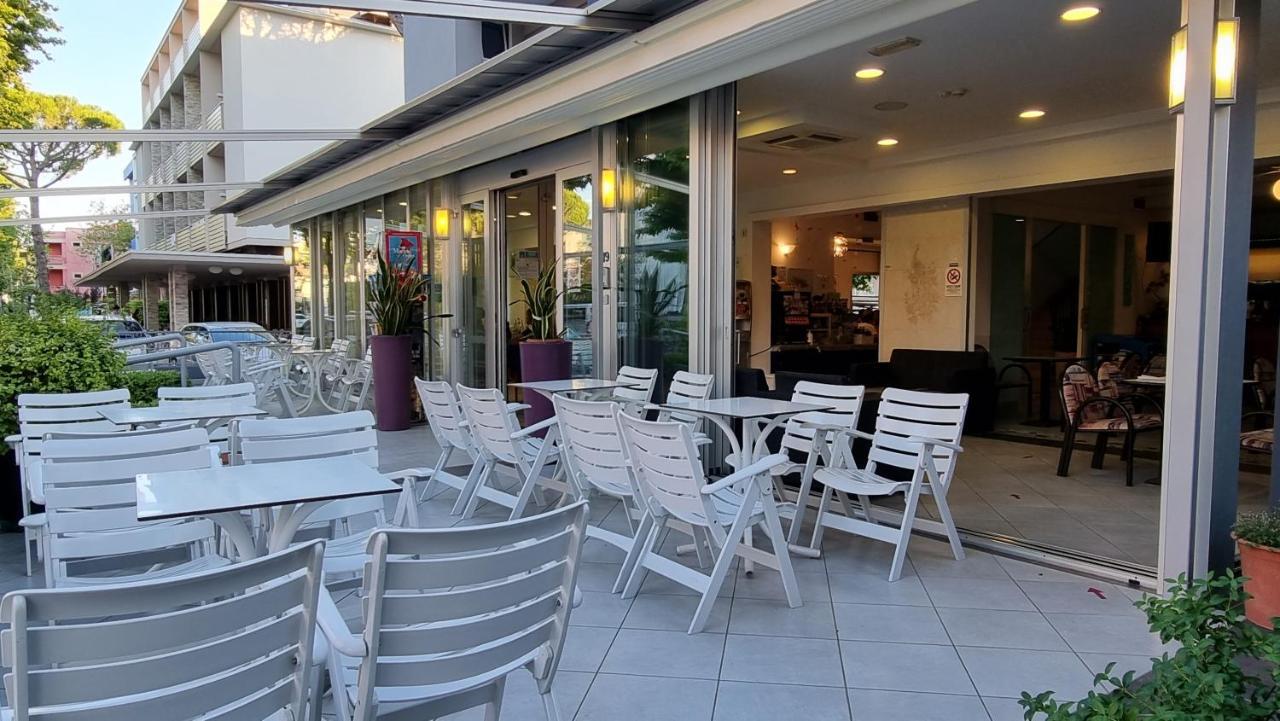 Hotel Costanza Cesenatico Zewnętrze zdjęcie