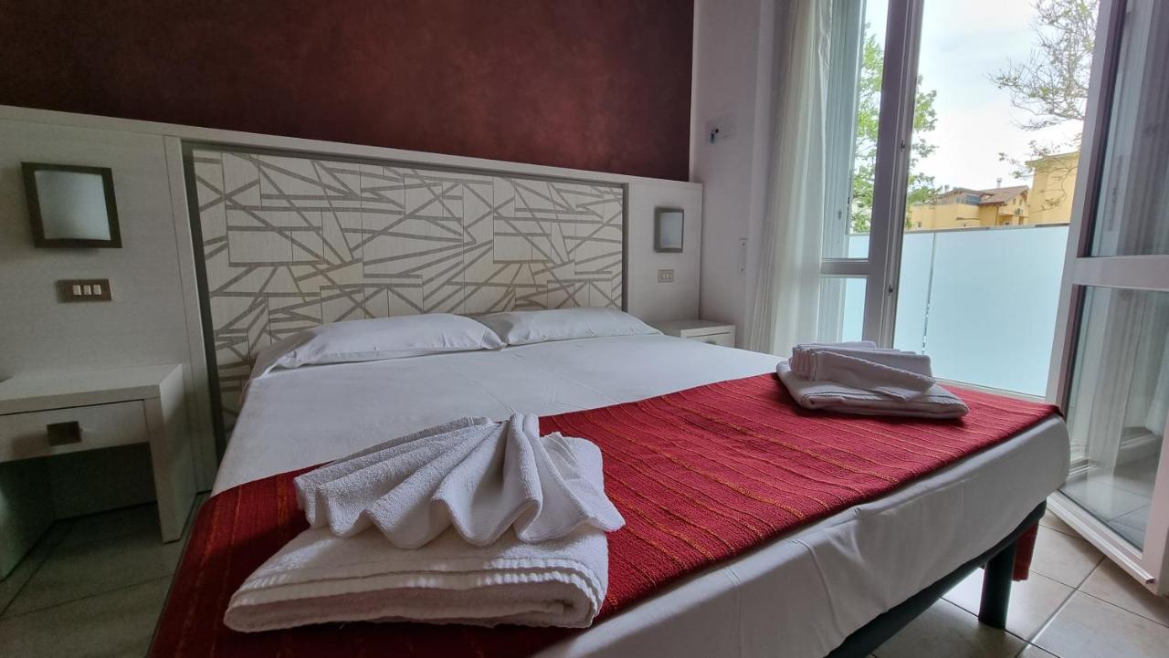 Hotel Costanza Cesenatico Zewnętrze zdjęcie