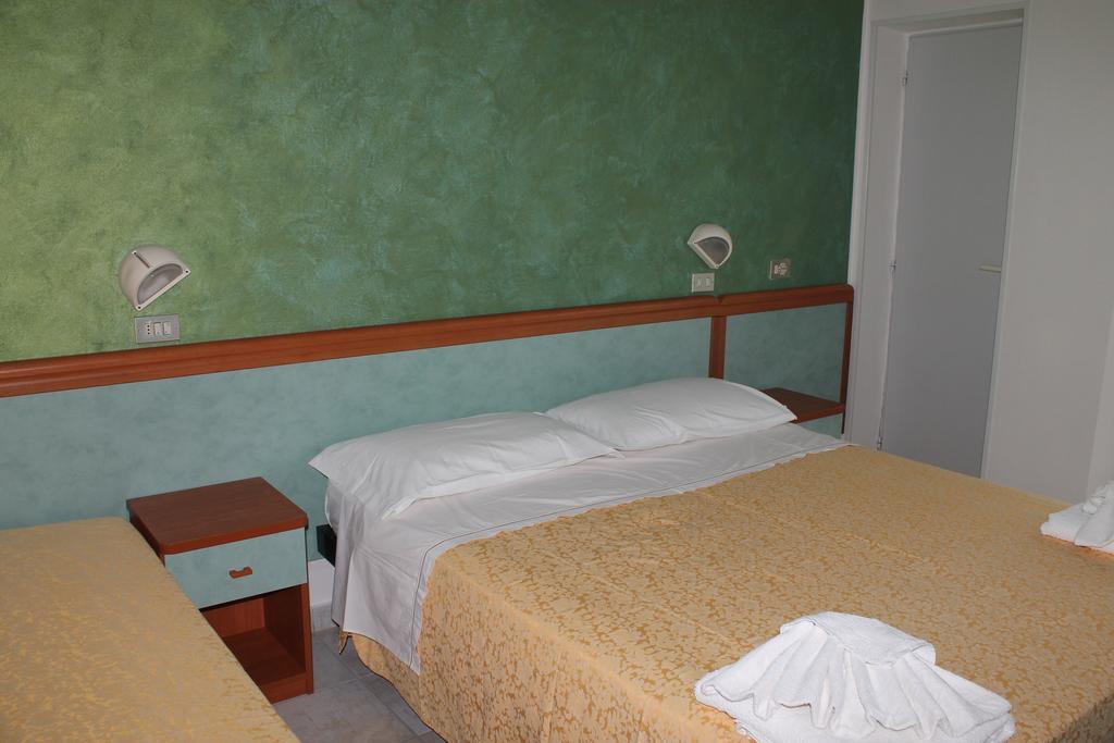 Hotel Costanza Cesenatico Pokój zdjęcie
