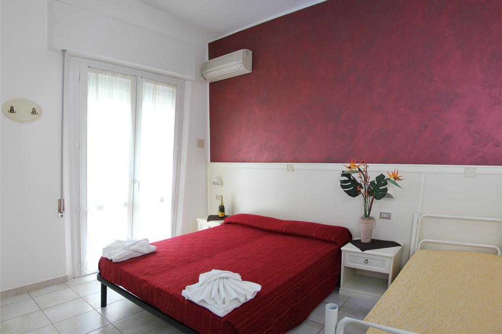 Hotel Costanza Cesenatico Pokój zdjęcie