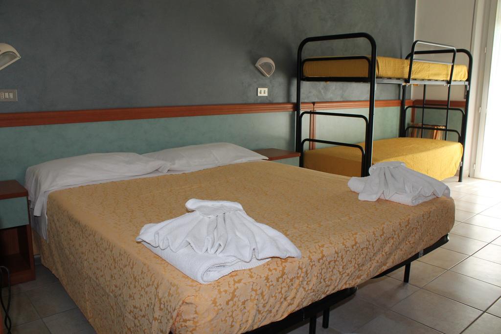 Hotel Costanza Cesenatico Pokój zdjęcie